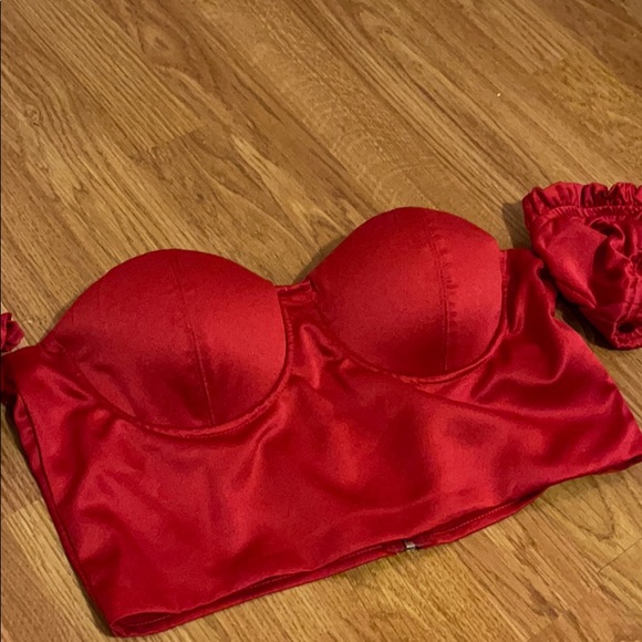 Crop top balloon sleeves - Picture 2 of 3